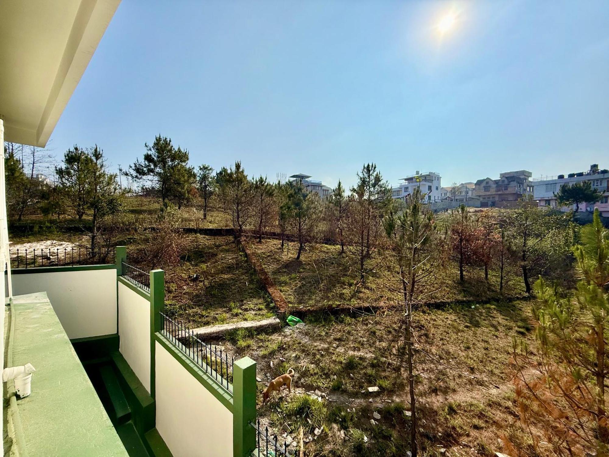 Yepplo Holiday Home - Complimentary Breakfast - 24 Hrs Caretaker & Power Backup Шиллонг Экстерьер фото